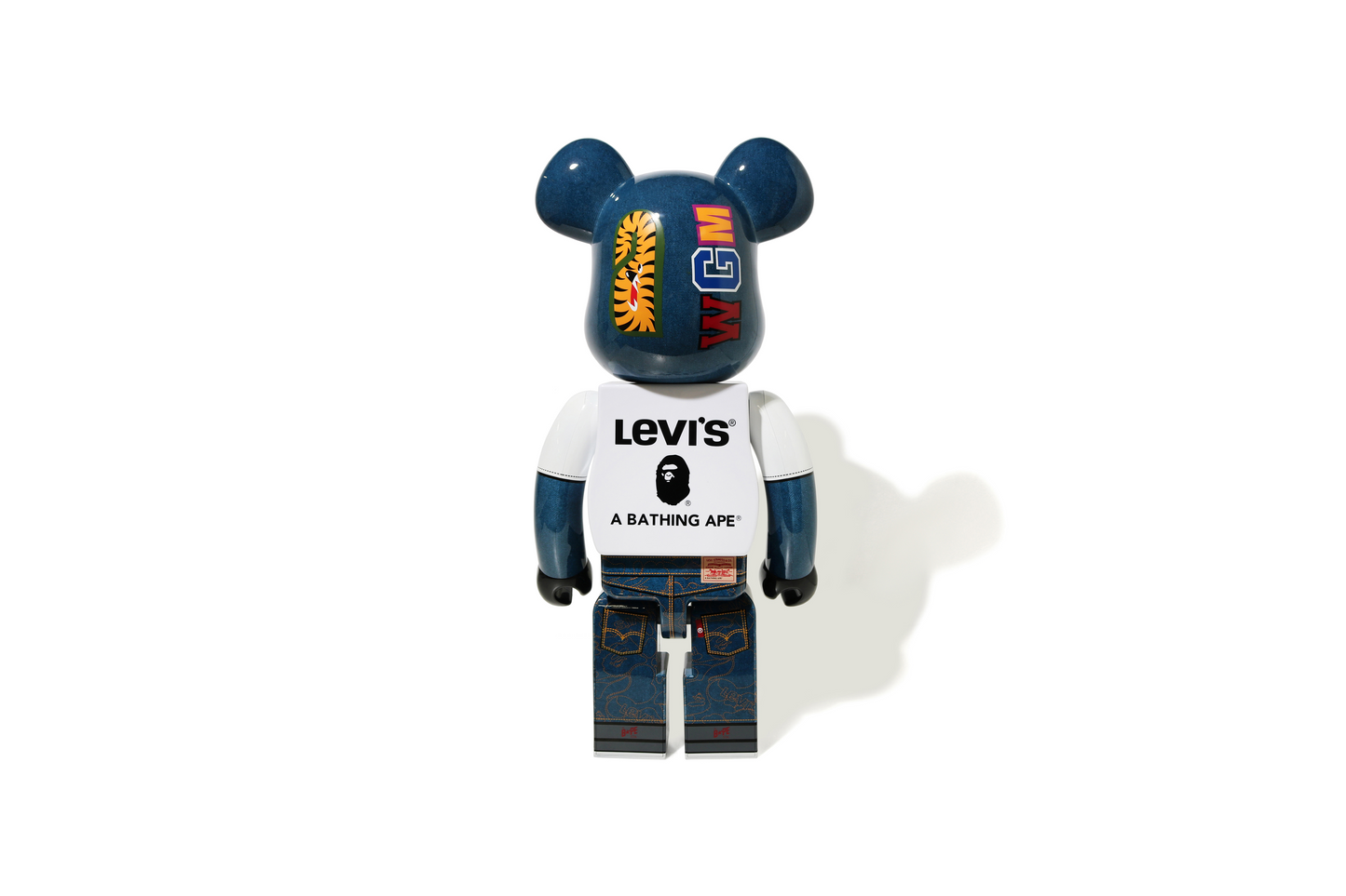 Bearbrick x BAPE x Levi's 1000% - Animezon
